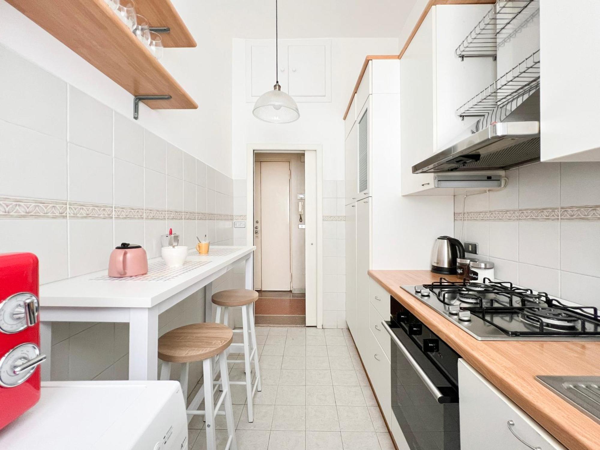 Di Design - Metro Re Di Apartment *